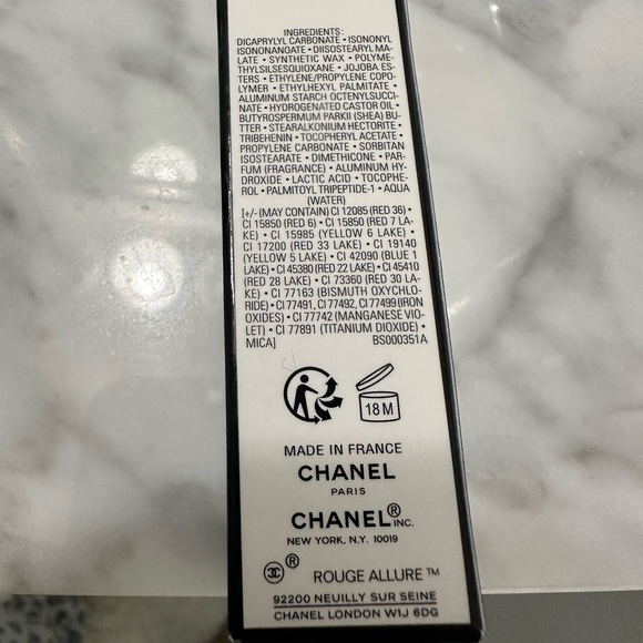 Chanel lipstick - Picture 5 of 7